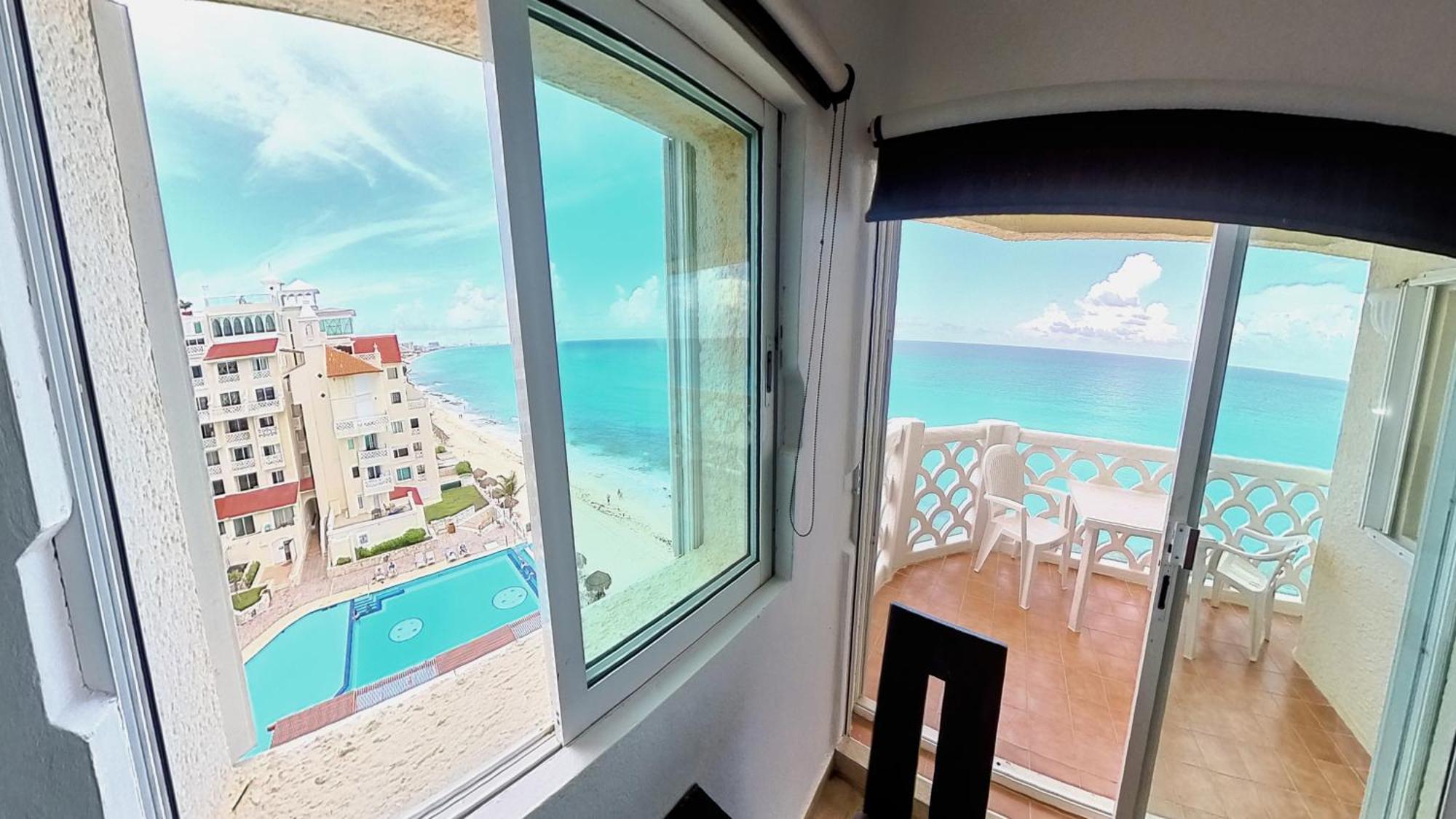 Cancun Plaza Sea View ภายนอก รูปภาพ
