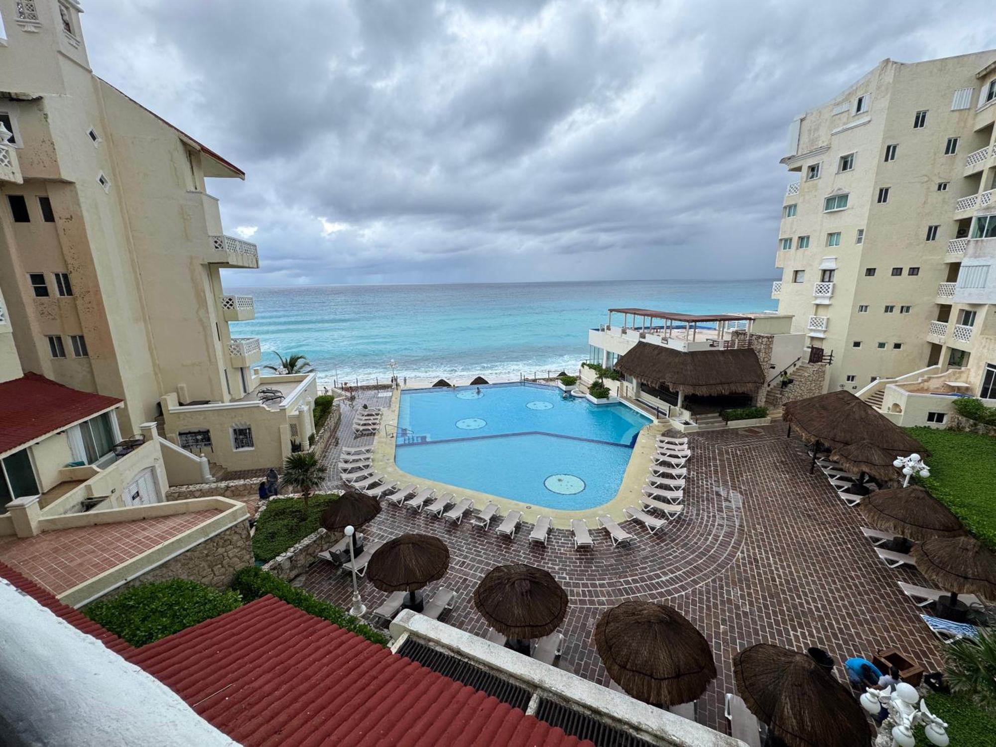 Cancun Plaza Sea View ภายนอก รูปภาพ